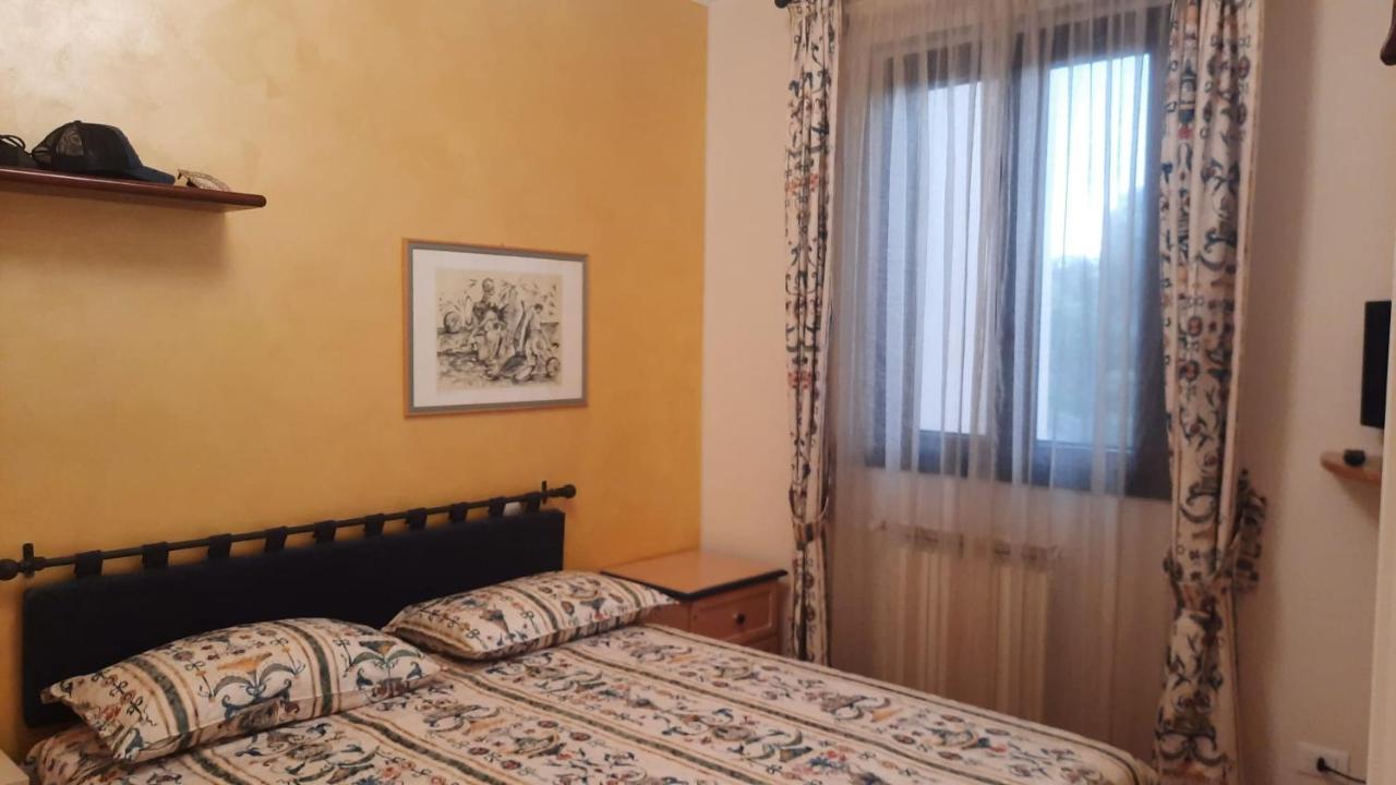 Appartamento Nuccia - Box Auto Gratuito E Biancheria Inclusa Pietra Ligure Extérieur photo
