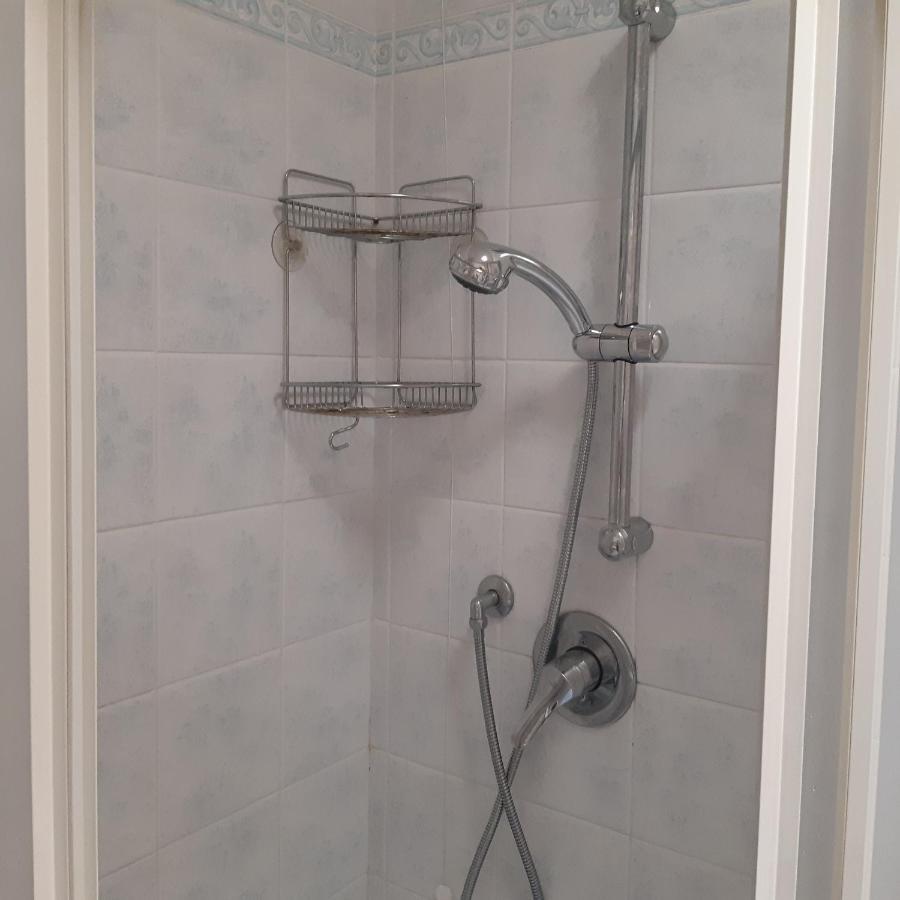 Appartamento Nuccia - Box Auto Gratuito E Biancheria Inclusa Pietra Ligure Extérieur photo
